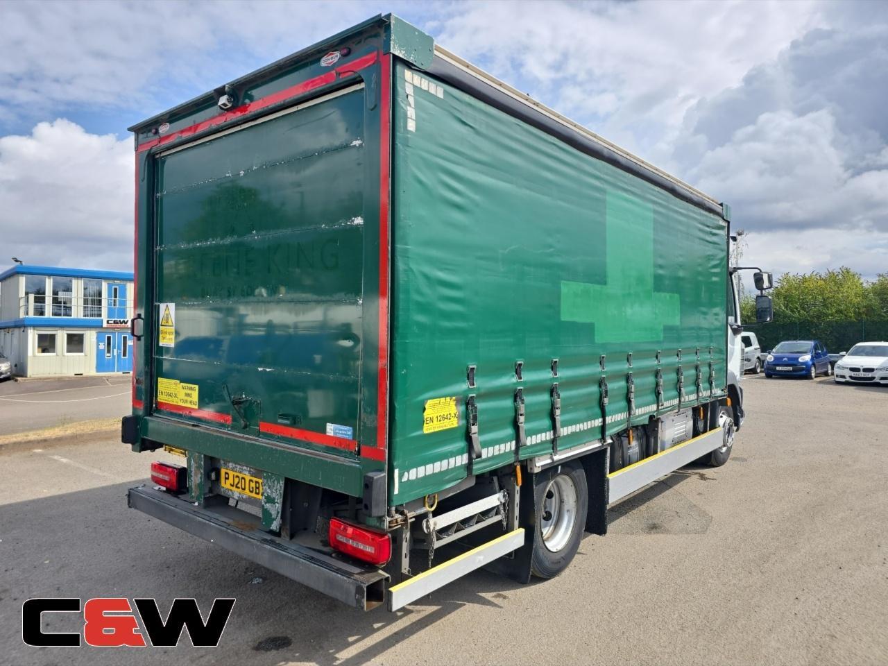 Vehicle image 8